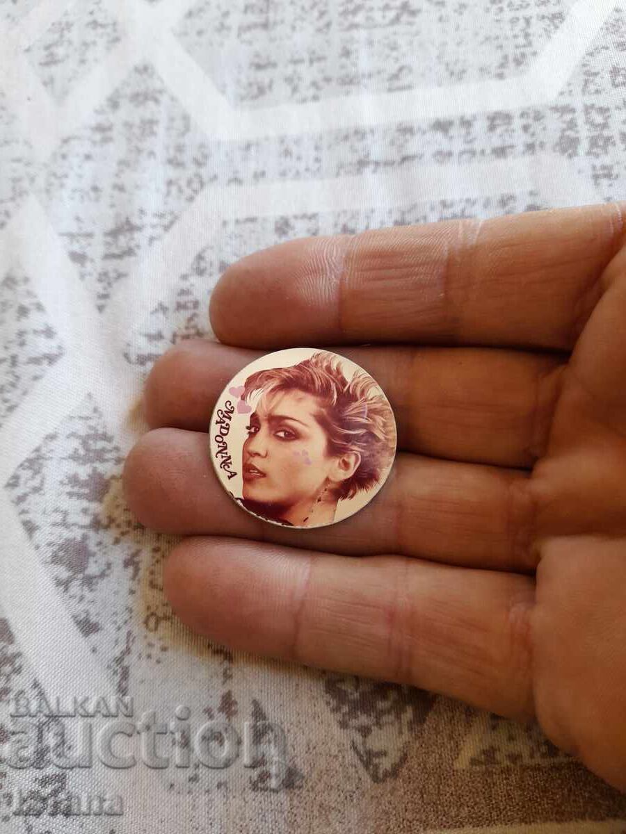 Σήμα της παλιάς Madonna με τιμή 11.00 BGN | € 5.62 Σήμα της παλιάς Madonna με τιμή 11.00 BGN | € 5.62