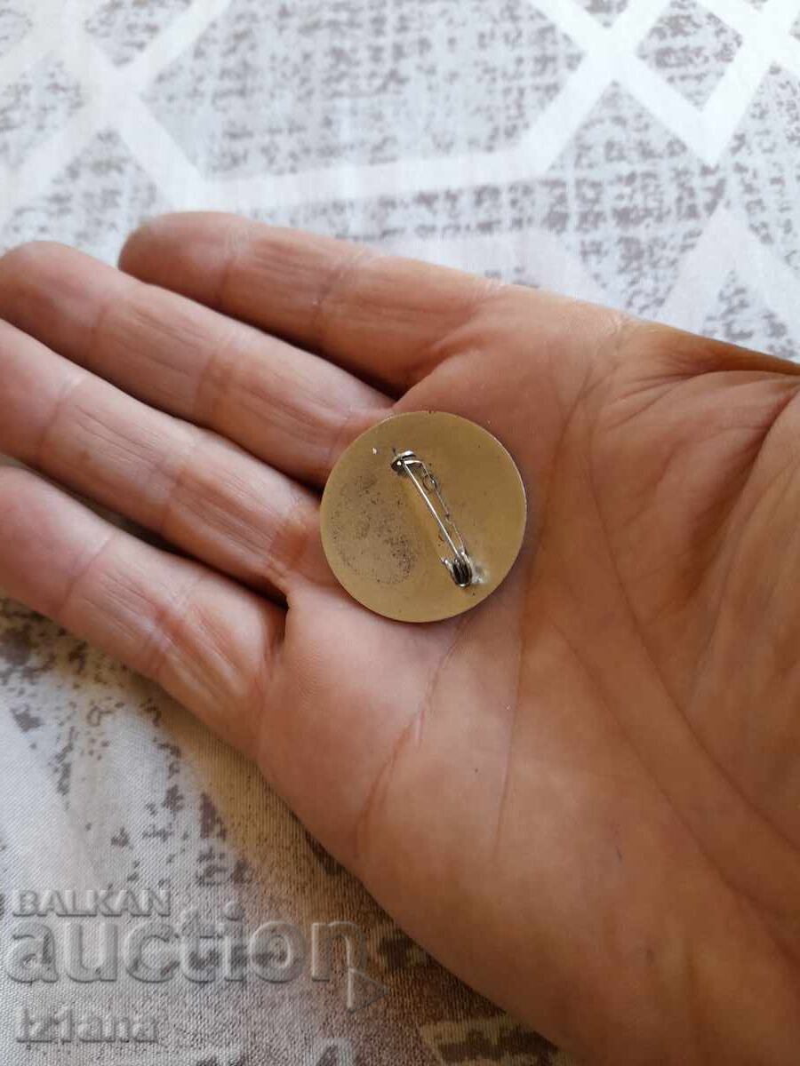 Auction  Old A-HA badge