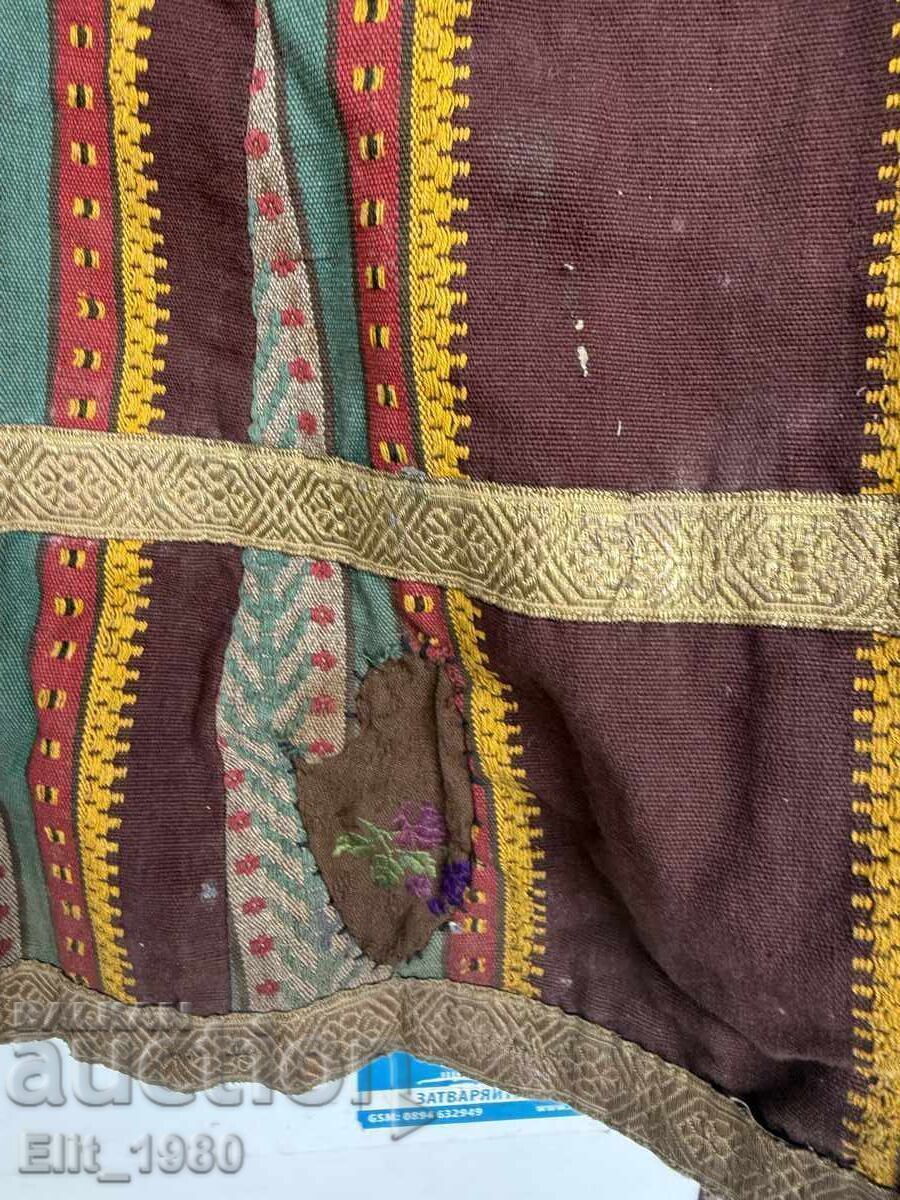 Δημοπρασία Παλιά ιερατικά άμφια