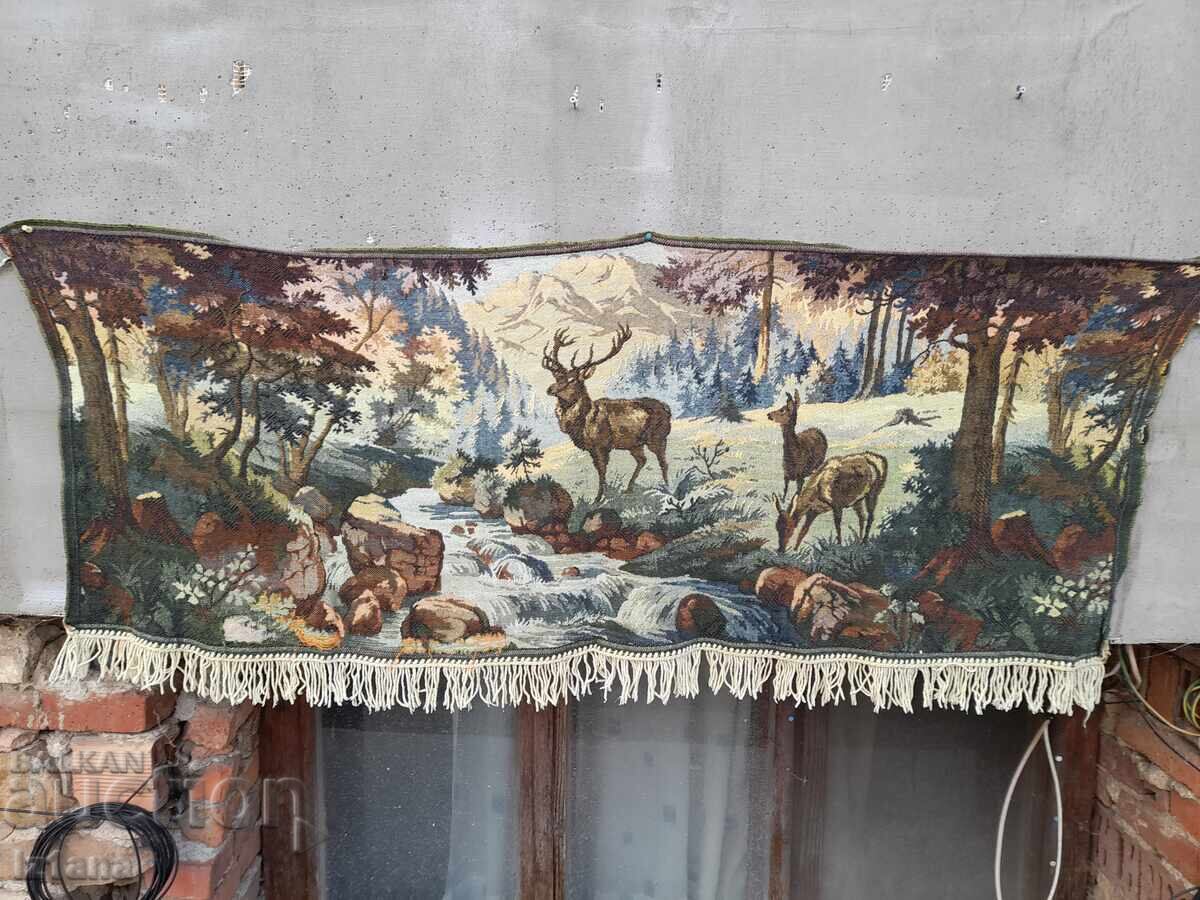 Antique carpet, wall covering with price 75.00 BGN | € 38.35 Antique carpet, wall covering with price 75.00 BGN | € 38.35