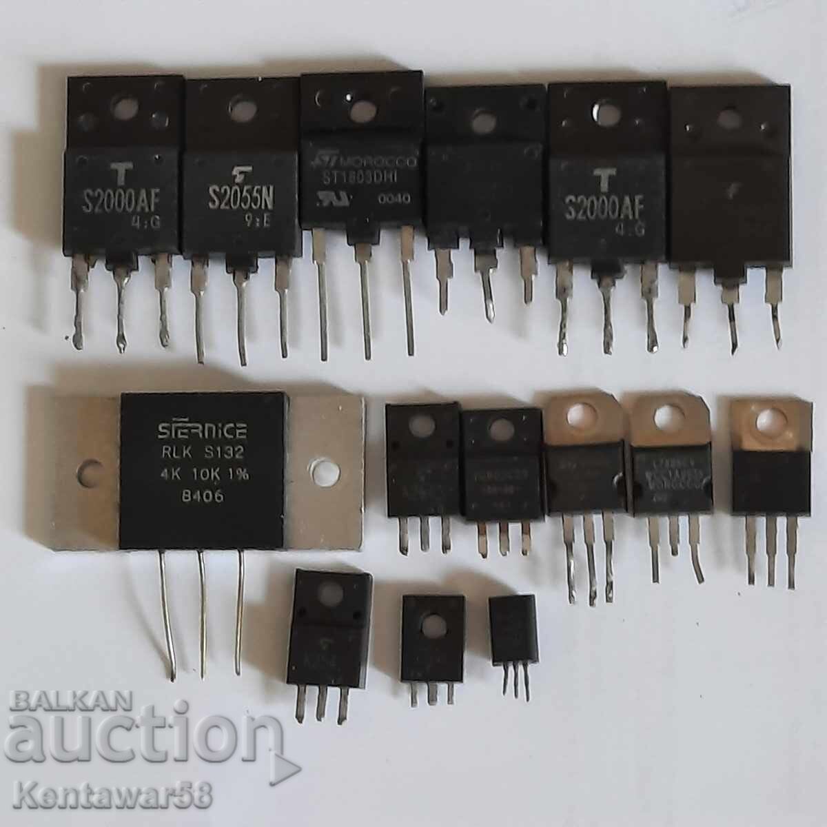 Electronic scrap - transistors Electronic scrap - transistors