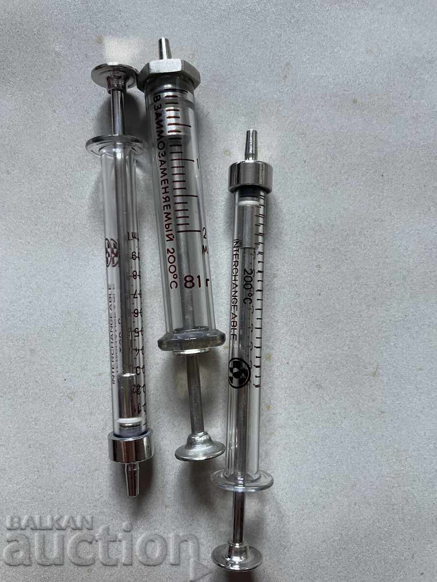 Syringes - glass, 3 pcs with price 17.95 BGN | € 9.18