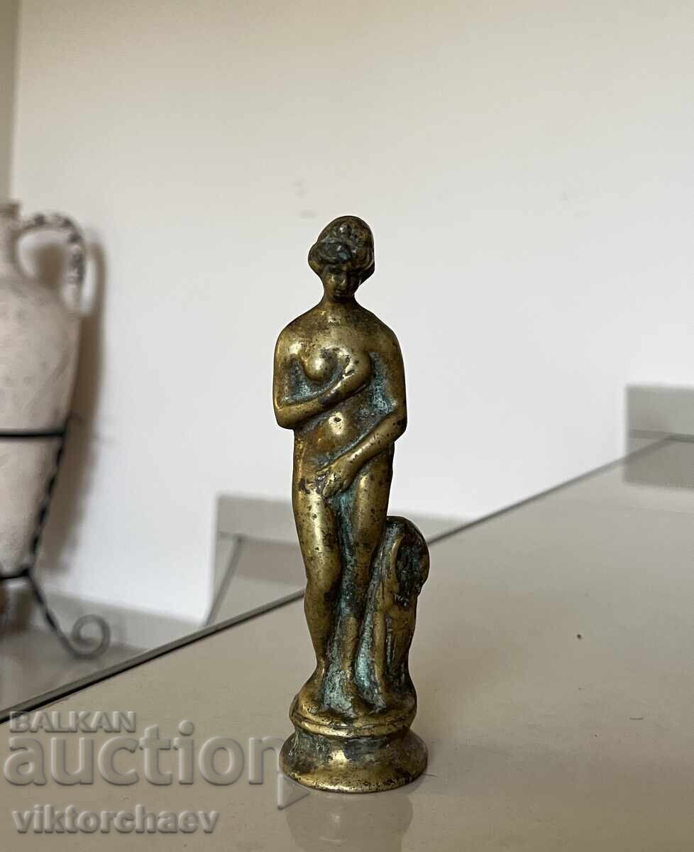 Aphrodite bronze figure / statuette Aphrodite bronze figure / statuette