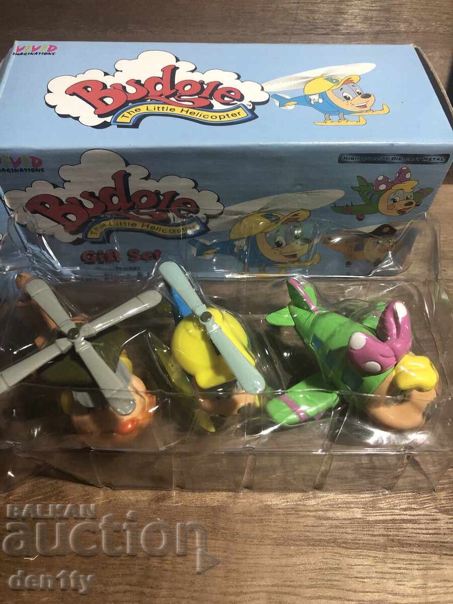 Доставка на метални модели на Budgie - малкият хеликоптер