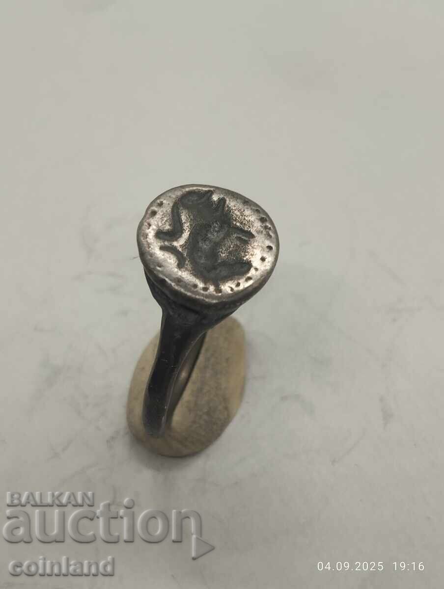 АНТИЧЕН ПРЪСТЕН -РЕПЛИКА РЕПРОДУКЦИЯ с цена 15.00 лв. | € 7.67