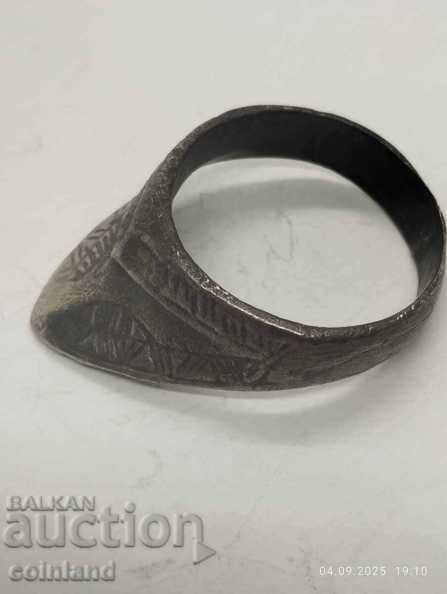 Auction  Antique Ring - Replica Reproduction