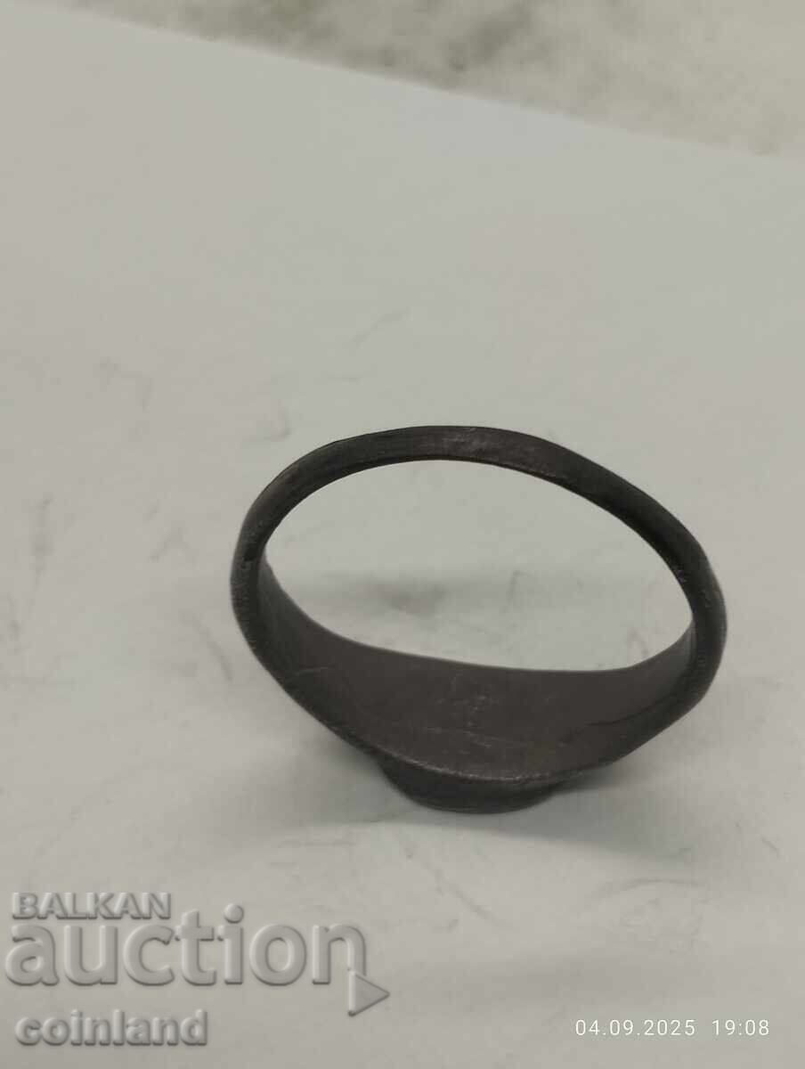 АНТИЧЕН ПРЪСТЕН -РЕПЛИКА РЕПРОДУКЦИЯ - 6 АНТИЧЕН ПРЪСТЕН -РЕПЛИКА РЕПРОДУКЦИЯ - 6