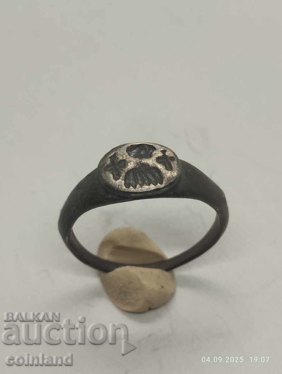 АНТИЧЕН ПРЪСТЕН -РЕПЛИКА РЕПРОДУКЦИЯ АНТИЧЕН ПРЪСТЕН -РЕПЛИКА РЕПРОДУКЦИЯ