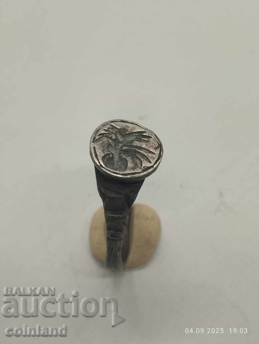 Auction  Antique Ring - Replica Reproduction