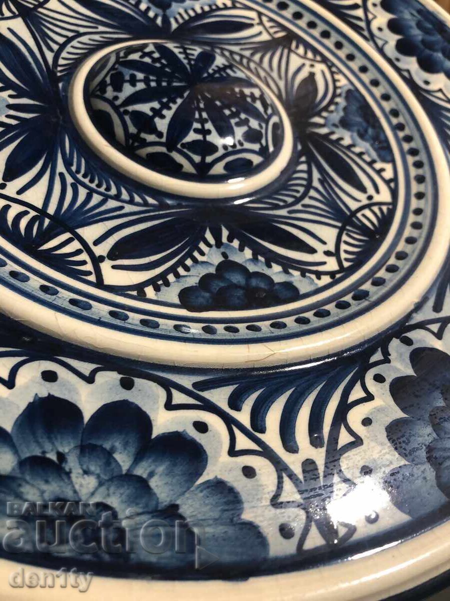 Аукцион голяма испанска керамична стенна чиния Manises