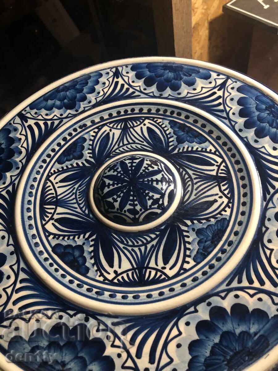 Доставка на голяма испанска керамична стенна чиния Manises