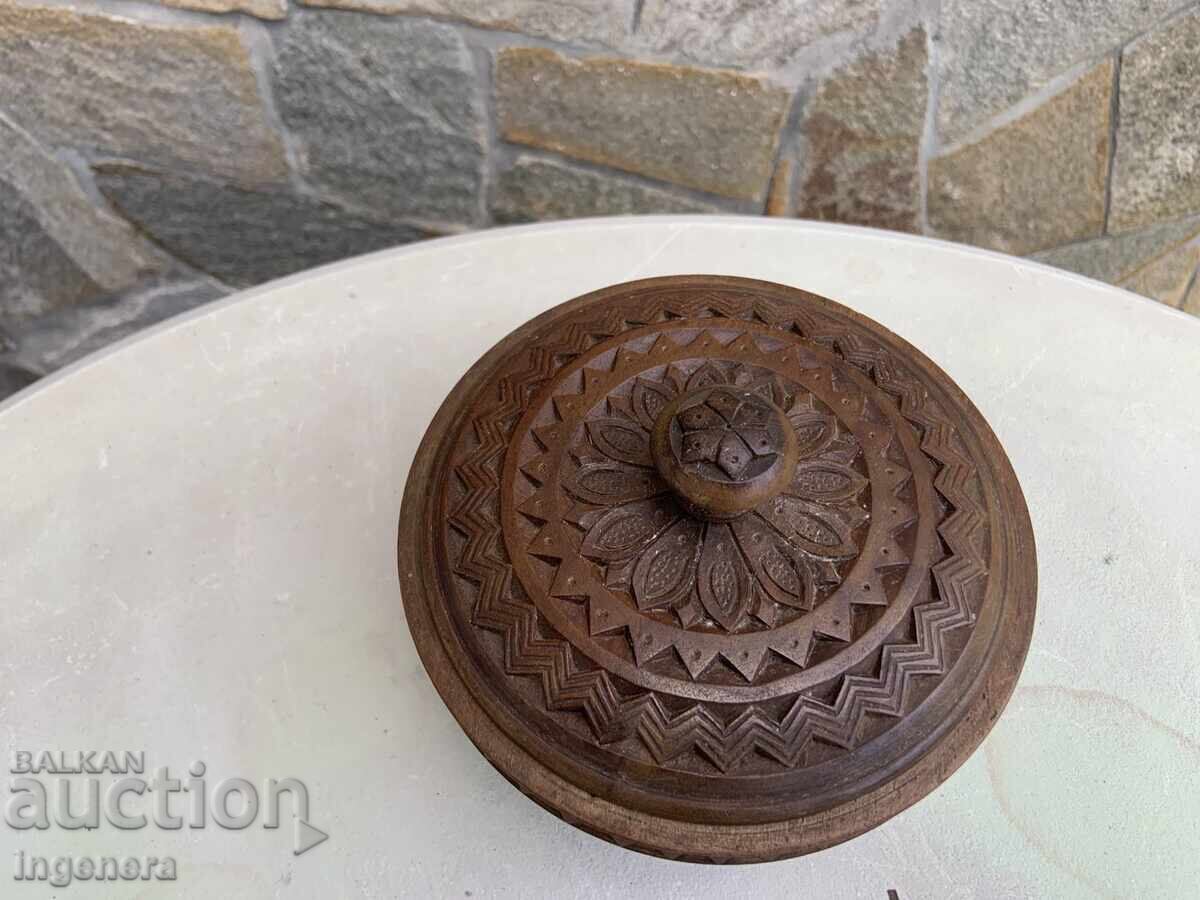 Wooden Bonbonniere, Walnut Carving, Bowl from the Socialist Era with price 36.00 BGN | € 18.41