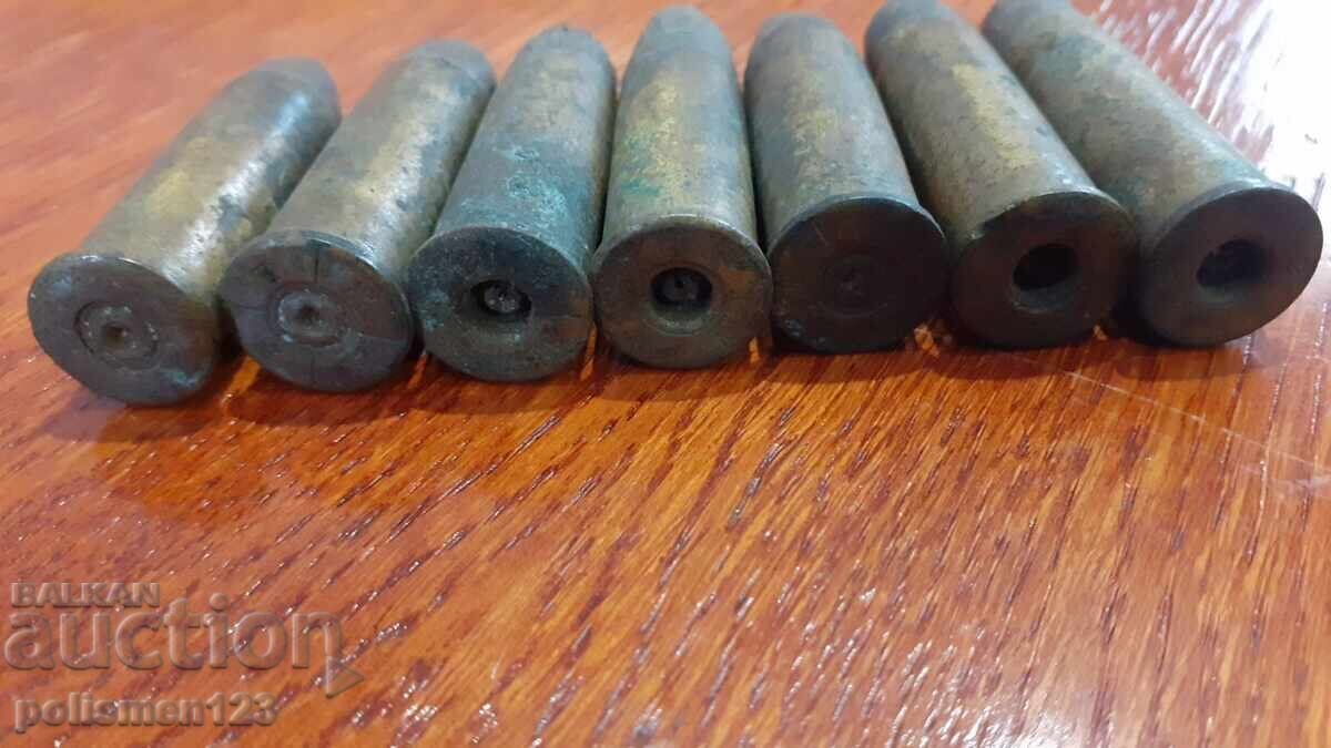 Lot CARTUȘE cu preț € 50.00 | 97.79 BGN