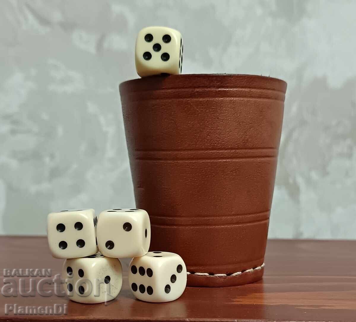 Powder kit with five dice with price € 10.23 | 20.01 BGN Powder kit with five dice with price € 10.23 | 20.01 BGN