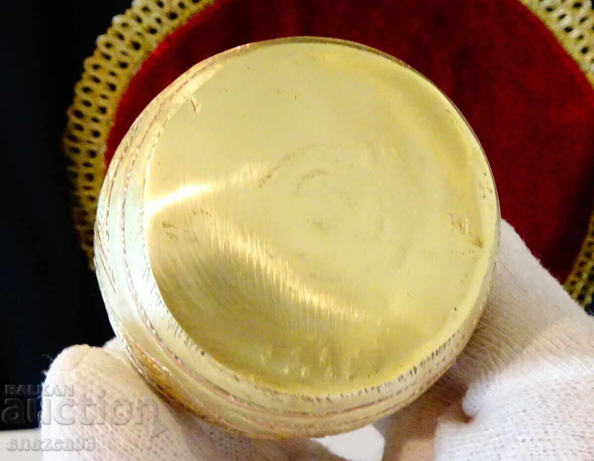 Персийска бронзова чаша за вино със сребро и мед. - 7 Персийска бронзова чаша за вино със сребро и мед. - 7