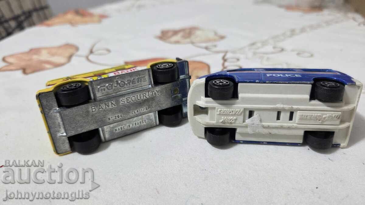 2 τεμάχια Majorette - βανάκι και φορτηγάκι με τιμή 12.00 BGN | € 6.14 2 τεμάχια Majorette - βανάκι και φορτηγάκι με τιμή 12.00 BGN | € 6.14