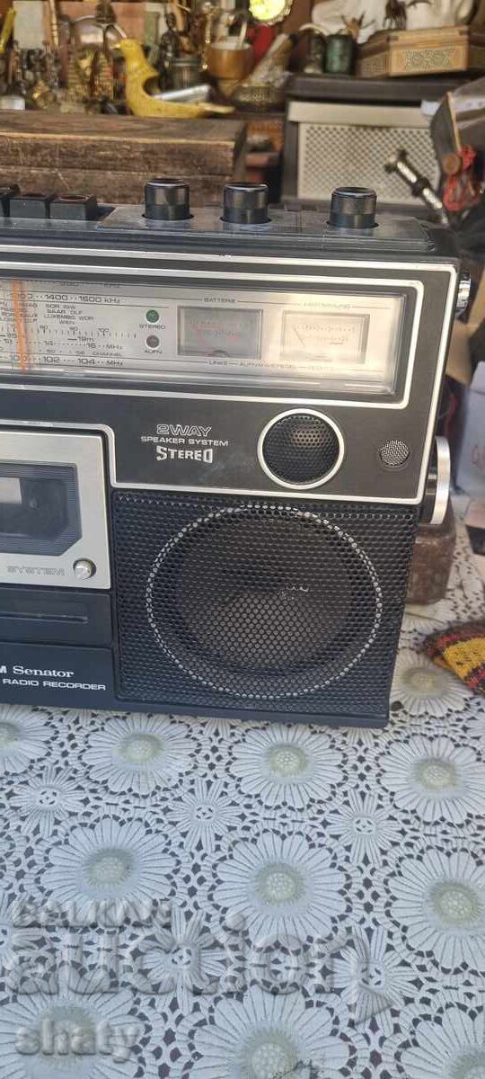 Доставка на Стар касетофон