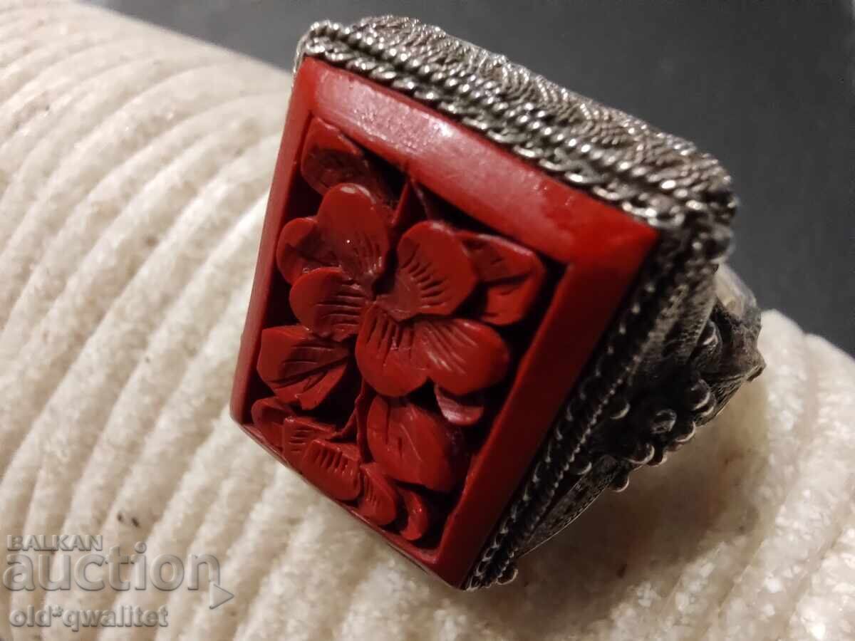 Εξαιρετικό ασημένιο δαχτυλίδι φιλιγκράν, χειροποίητη πλάκα με τιμή 497.00 BGN | € 254.11 Εξαιρετικό ασημένιο δαχτυλίδι φιλιγκράν, χειροποίητη πλάκα με τιμή 497.00 BGN | € 254.11