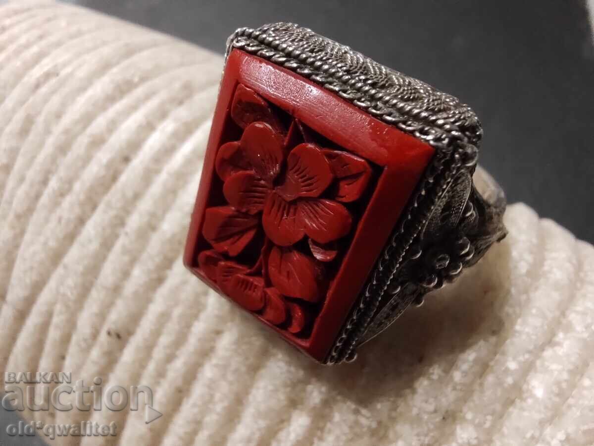 Δημοπρασία Εξαιρετικό ασημένιο δαχτυλίδι φιλιγκράν, χειροποίητη πλάκα Δημοπρασία Εξαιρετικό ασημένιο δαχτυλίδι φιλιγκράν, χειροποίητη πλάκα