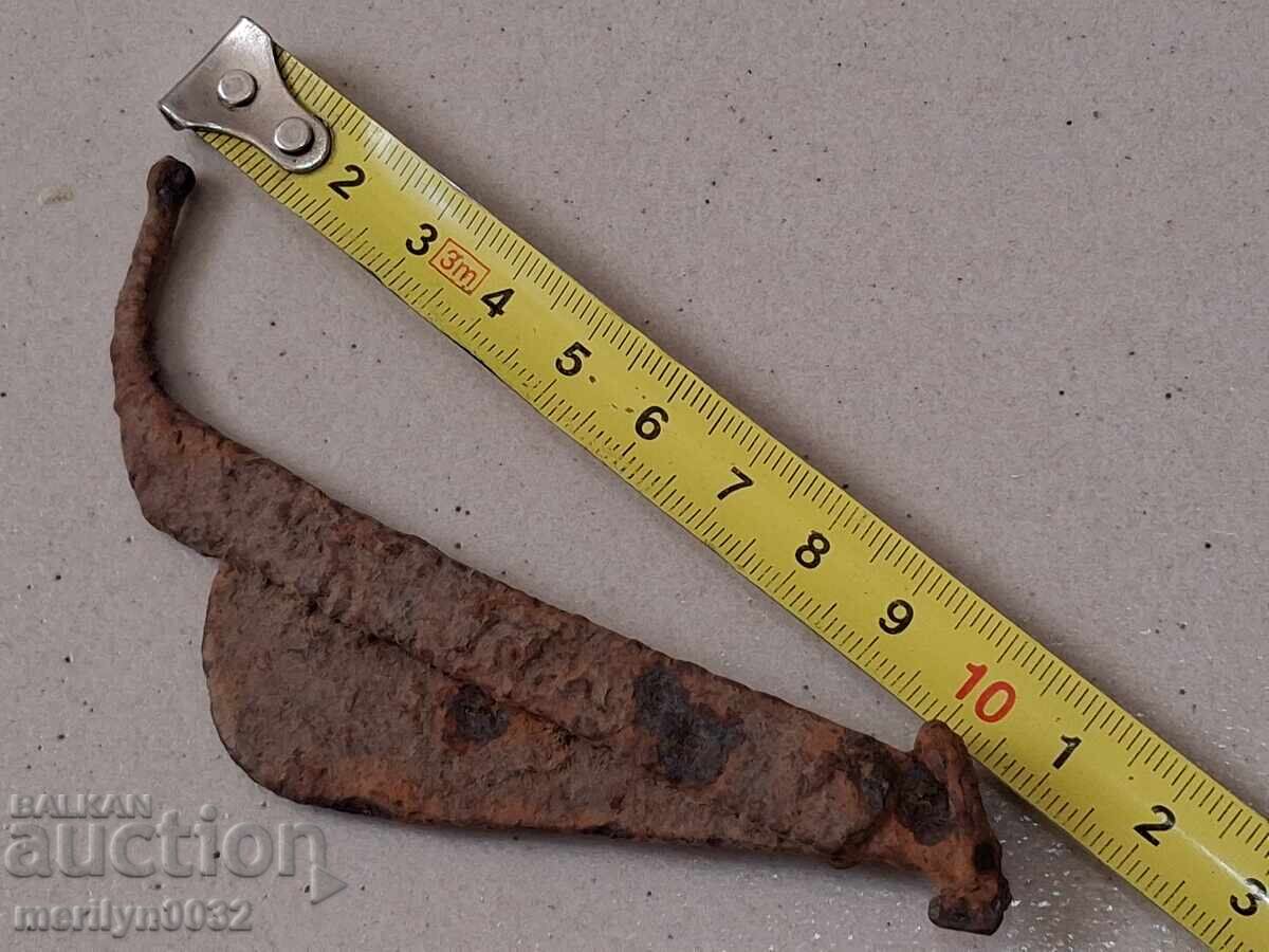 Brici otoman de aproximativ 250-300 de ani cu preț 179.00 BGN | € 91.52