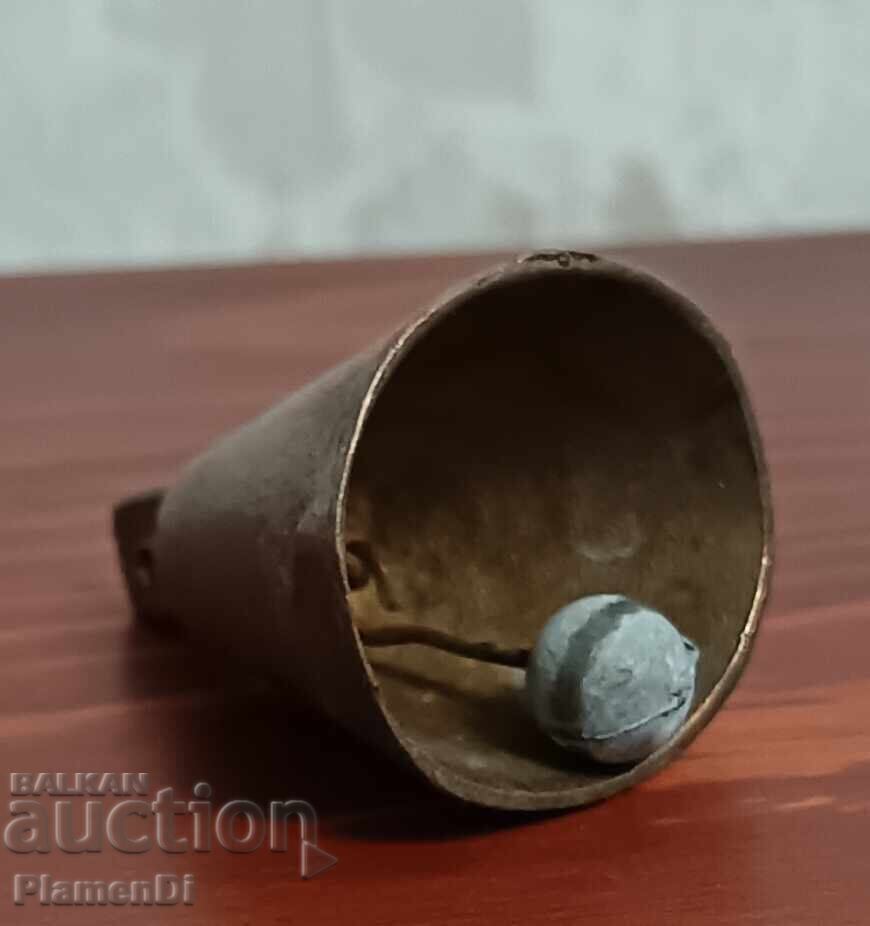 Auction Bronze bell, bell, clapper Auction Bronze bell, bell, clapper