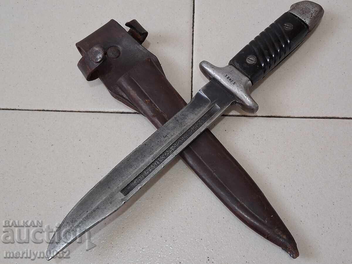 Παράδοση Το μαχαίρι του καθημερινού μαχαιριού ξιφολόγχη