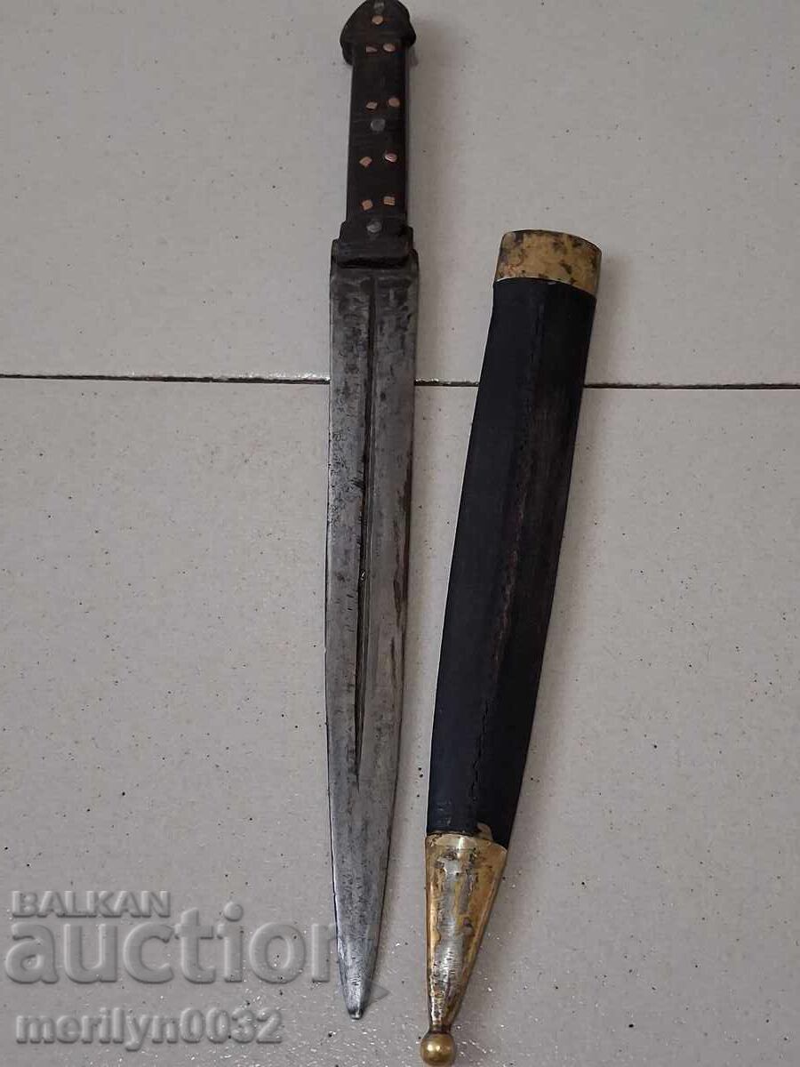 Gabrovo haiduk kama with a horn sheath ORIGINAL with price 289.00 BGN | € 147.76