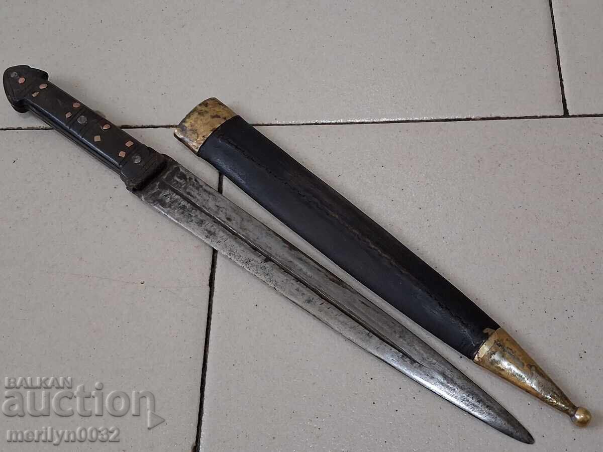 Gabrovo haiduk kama with a horn sheath ORIGINAL
