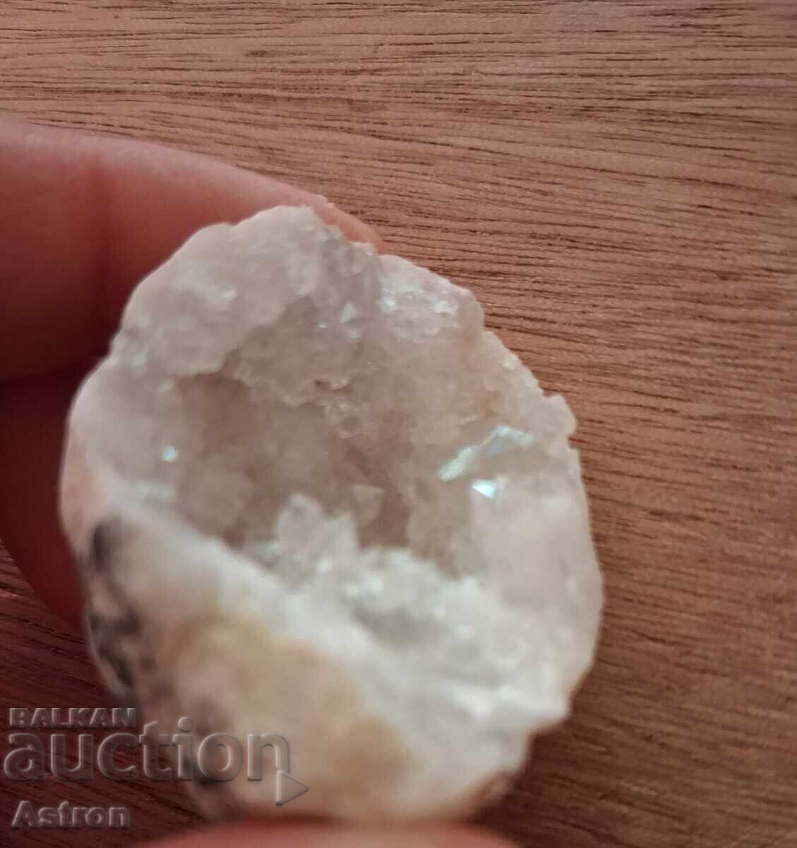 Geod with price 9.00 BGN | € 4.60 Geod with price 9.00 BGN | € 4.60