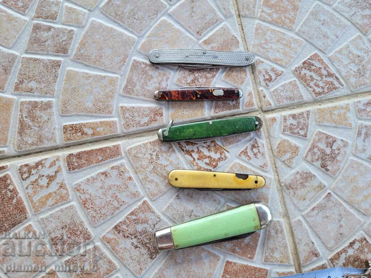 Нож, джобно ножче-11 с цена 70.00 лв. | € 35.79