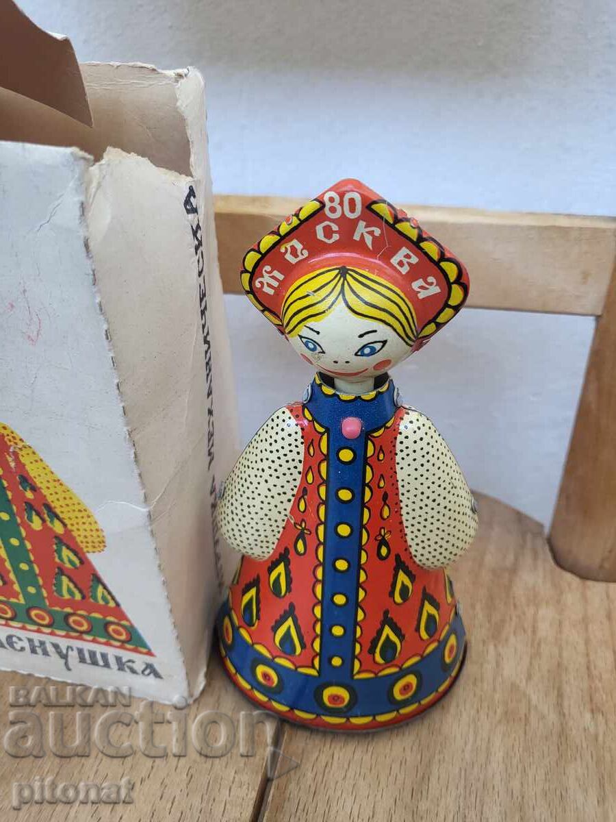 Jucărie mecanică din tablă MOSCOVA 80 URSS cu preț 55.00 BGN | € 28.12