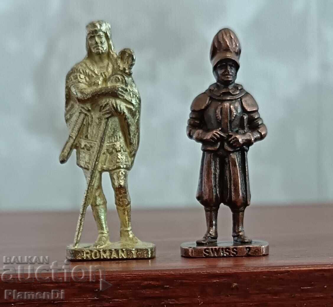 Livrarea Lot de figurine metalice, KINDER SURPRISE, KINDER SURPRIZ