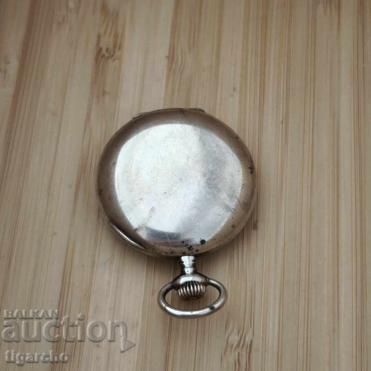 Ceas de buzunar pentru femei OMEGA cu preț 299.00 BGN | € 152.88 Ceas de buzunar pentru femei OMEGA cu preț 299.00 BGN | € 152.88