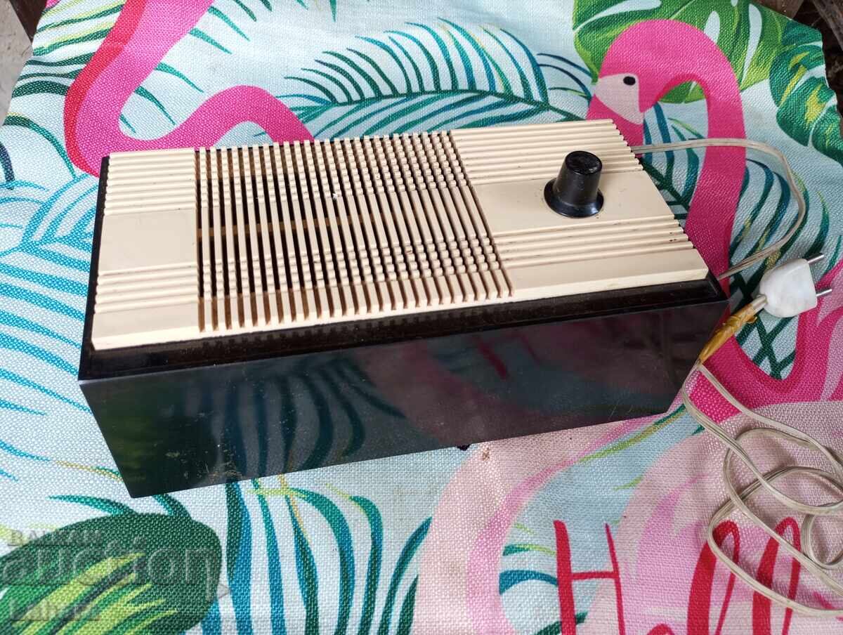 Ραδιοφωνικό σημείο ΕΣΣΔ από την σοσιαλιστική εποχή με τιμή 36.00 BGN | € 18.41 Ραδιοφωνικό σημείο ΕΣΣΔ από την σοσιαλιστική εποχή με τιμή 36.00 BGN | € 18.41