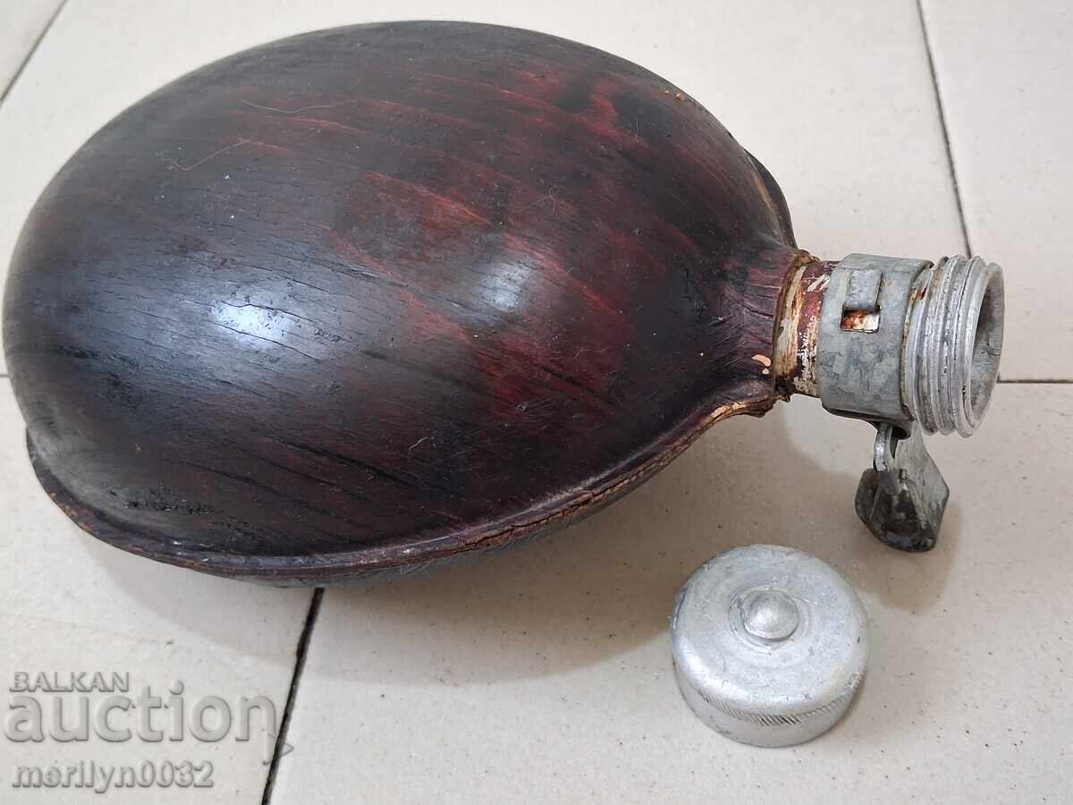 Aluminum canteen with carabiner for hanging - 5