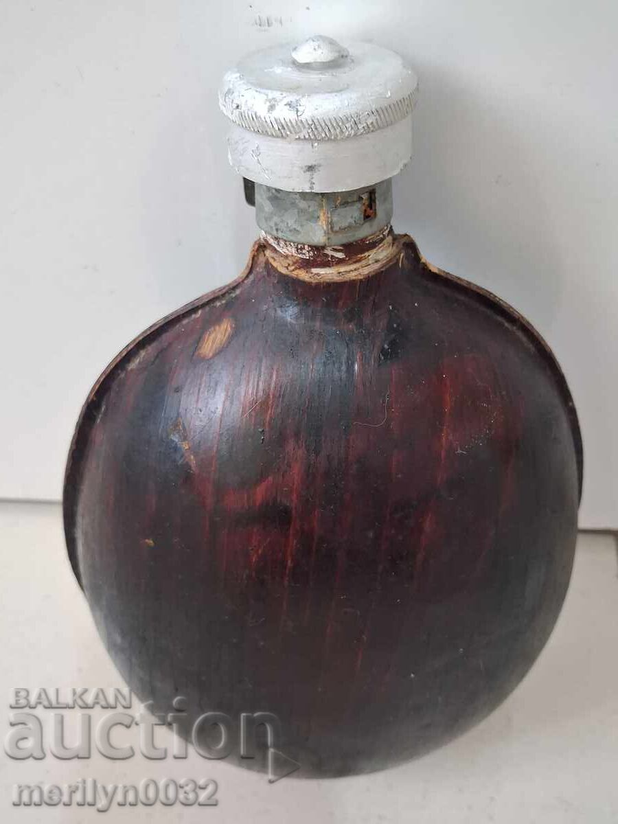 Aluminum canteen with carabiner for hanging - 6