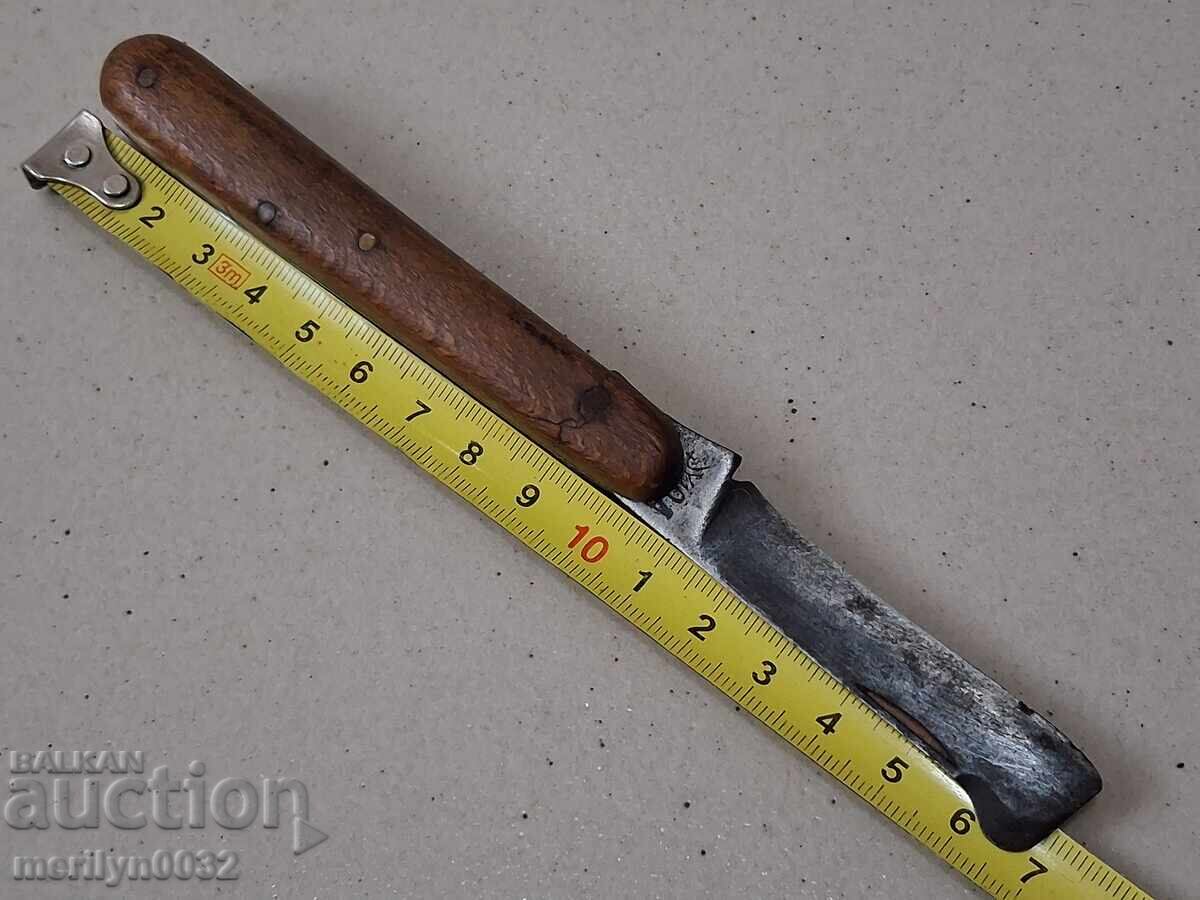 Auction Old vine knife with wooden handles with markings Auction Old vine knife with wooden handles with markings