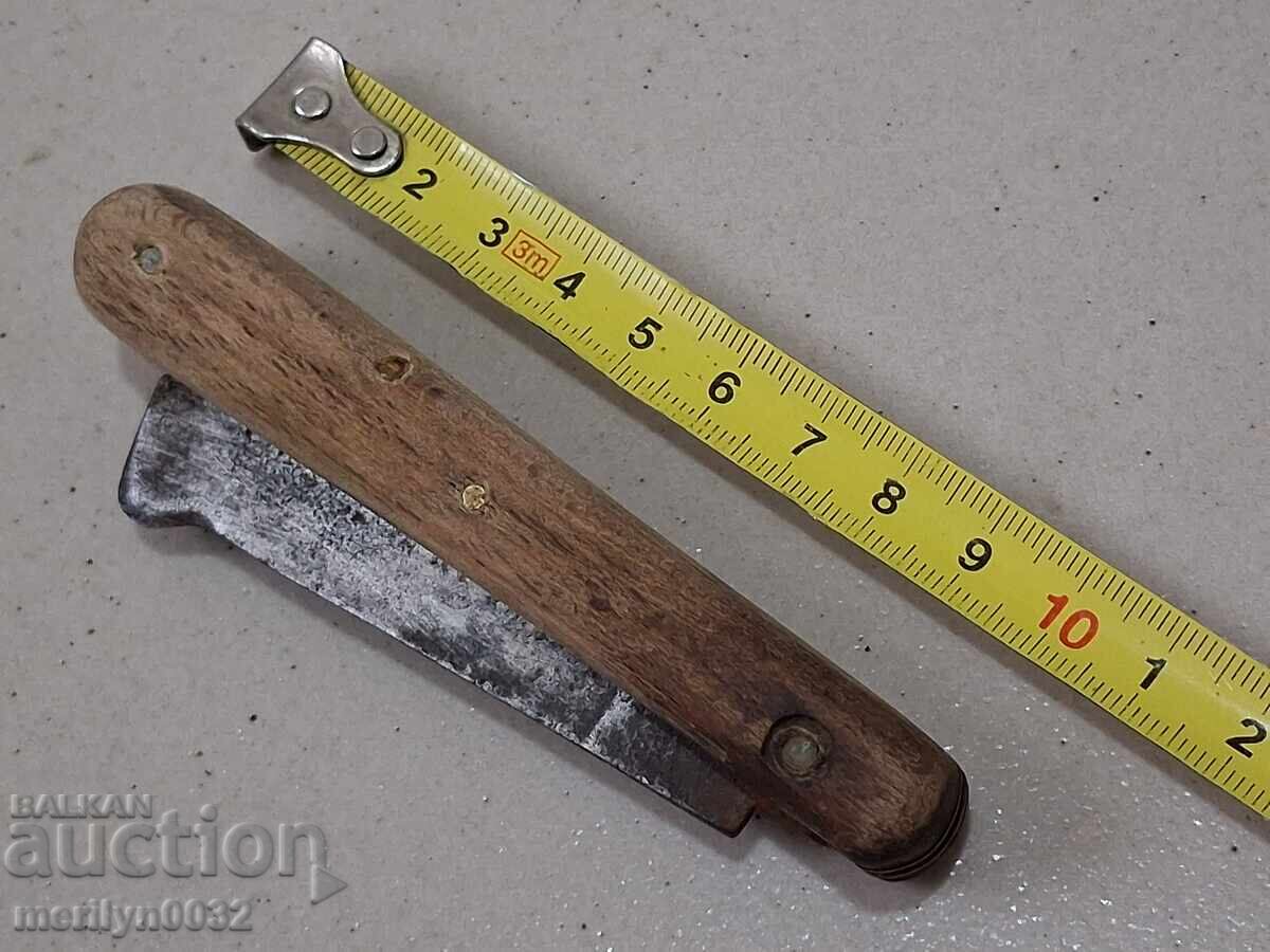 Стара лозарска ножка с чирени от дърво с маркировка - 7 Стара лозарска ножка с чирени от дърво с маркировка - 7