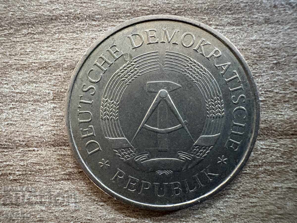 ΓΔΛ - 5 μάρκα (1969) - 20 χρόνια ΓΔΛ με τιμή 1.35 BGN | € 0.69 ΓΔΛ - 5 μάρκα (1969) - 20 χρόνια ΓΔΛ με τιμή 1.35 BGN | € 0.69