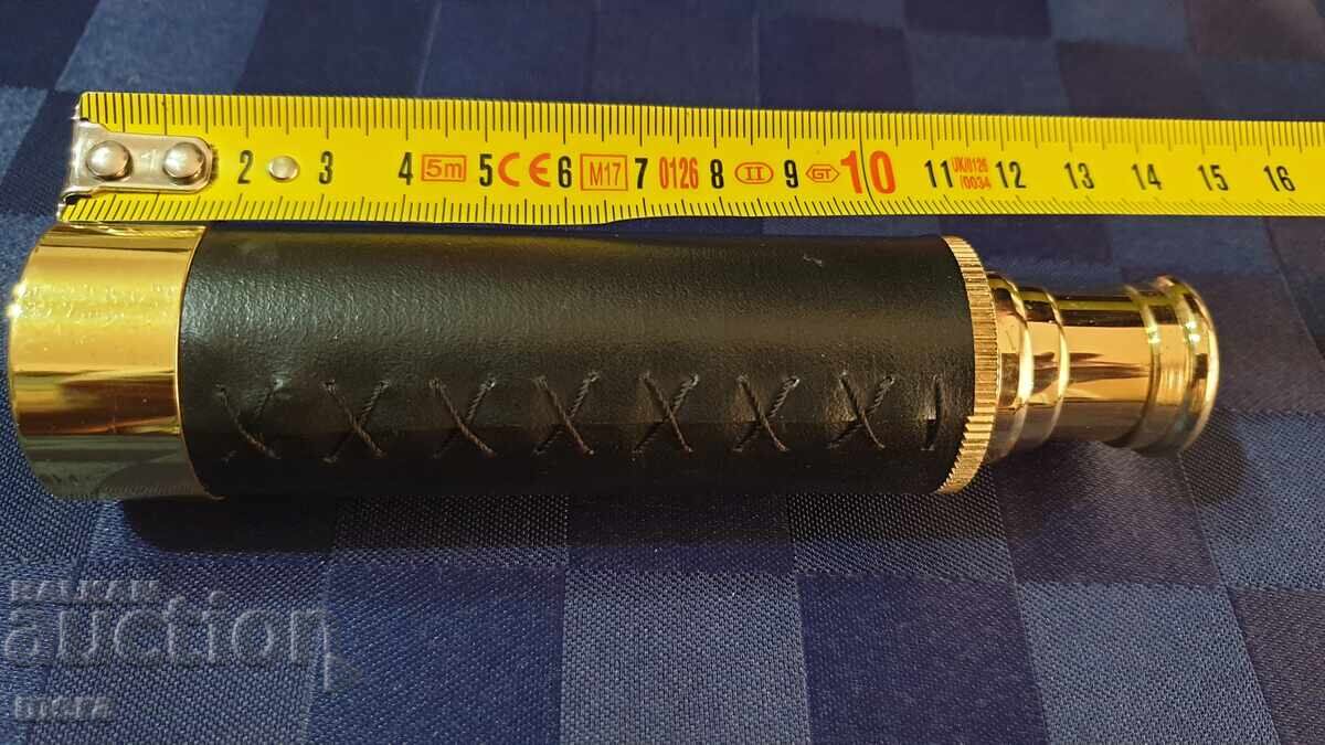Replica de alamă a unui telescop - 5