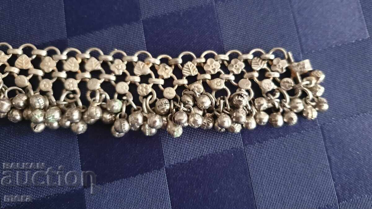 Ασημένιο αντίκα βραχιόλι ποδιού -2 με τιμή 80.00 BGN | € 40.90 Ασημένιο αντίκα βραχιόλι ποδιού -2 με τιμή 80.00 BGN | € 40.90