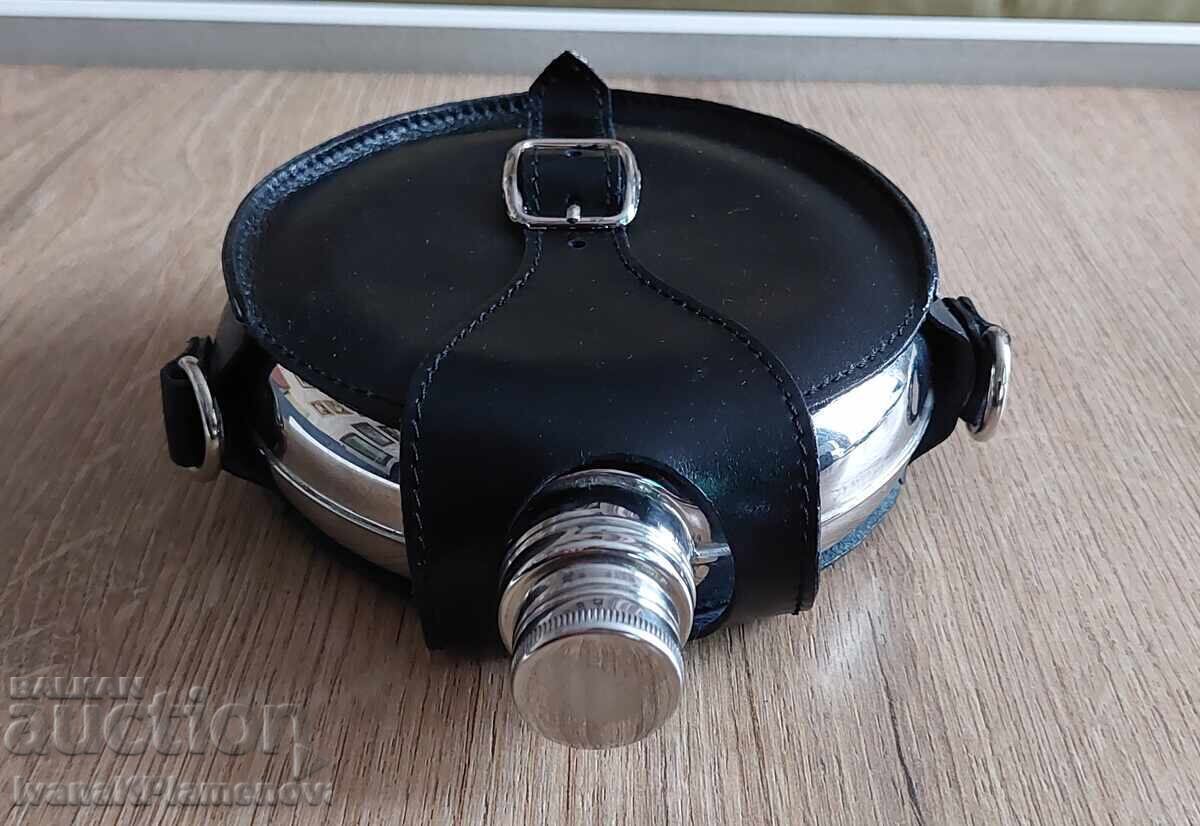 Flask with leather case for connoisseurs - 6