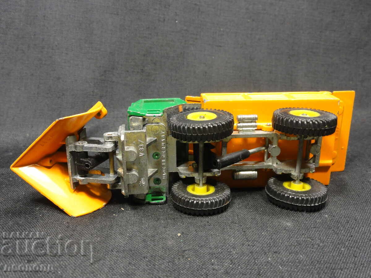 OLD RETRO METAL CAR SIKU GERMANY FAUN SNOW PLOUGH - 6