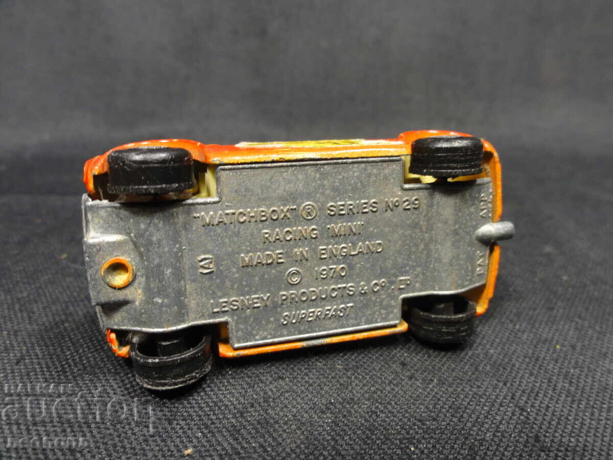 OLD RETRO METAL CAR MATCHBOX ENGLAND RACING MINI - 6