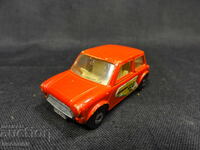 OLD RETRO METAL CAR MATCHBOX ENGLAND RACING MINI