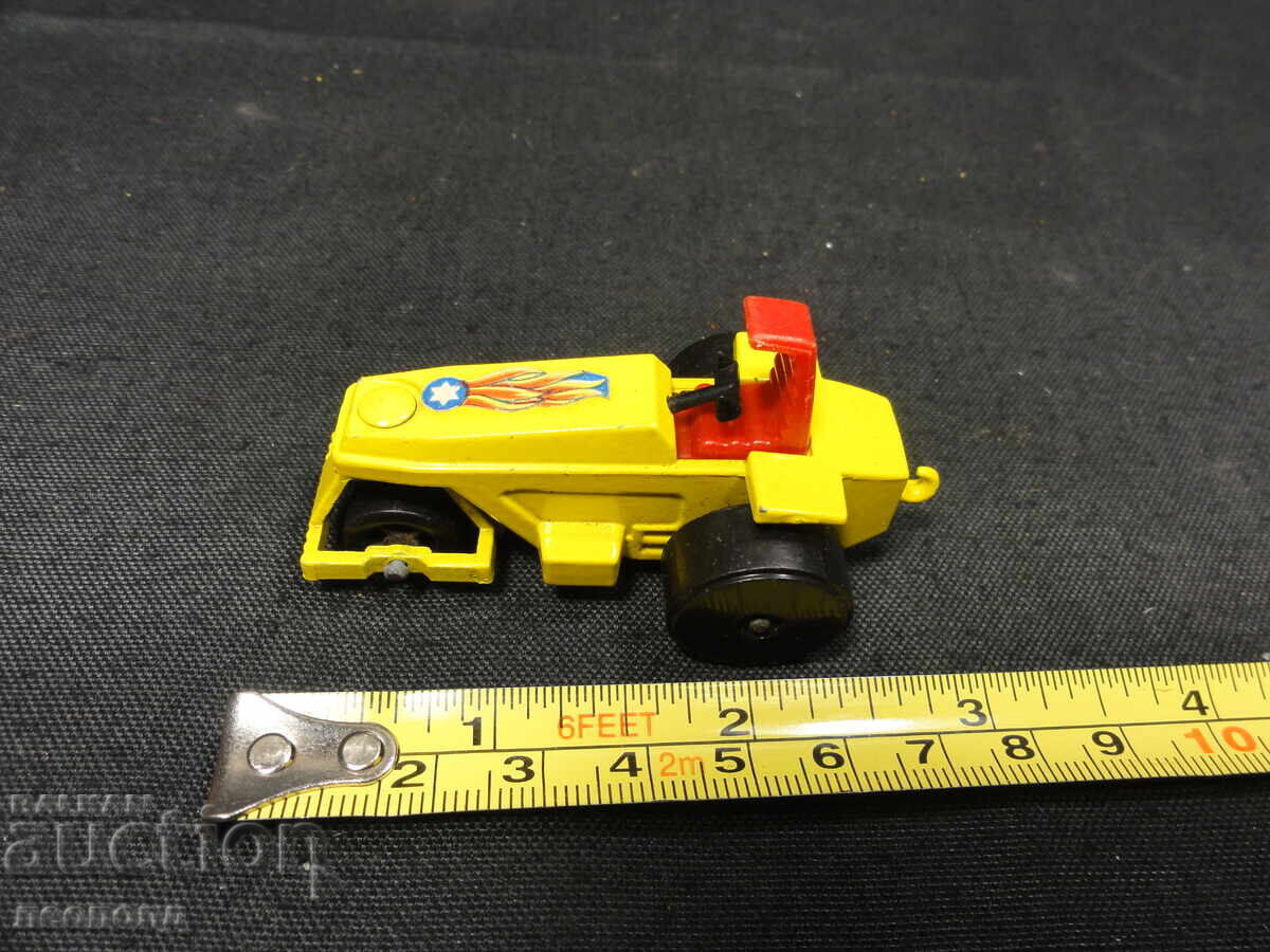 OLD RETRO METAL CAR MATCHBOX ENGLAND ROD ROLLER - 7