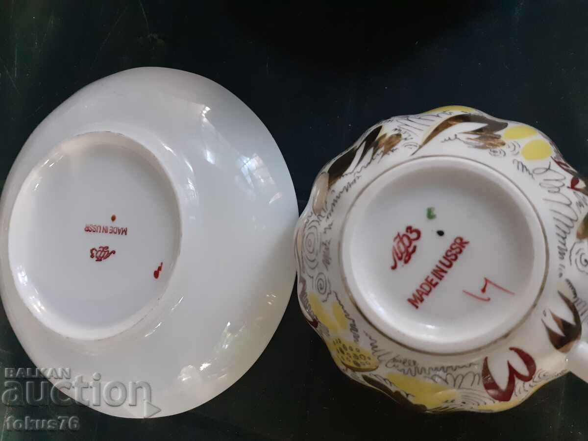 Auction LFZ - amazing Russian porcelain tea set with lots of gilding Auction LFZ - amazing Russian porcelain tea set with lots of gilding