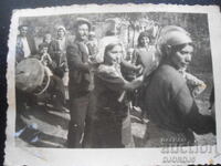 Стара снимка, Цигани се веселятъ, 11.1943 год., П-къ