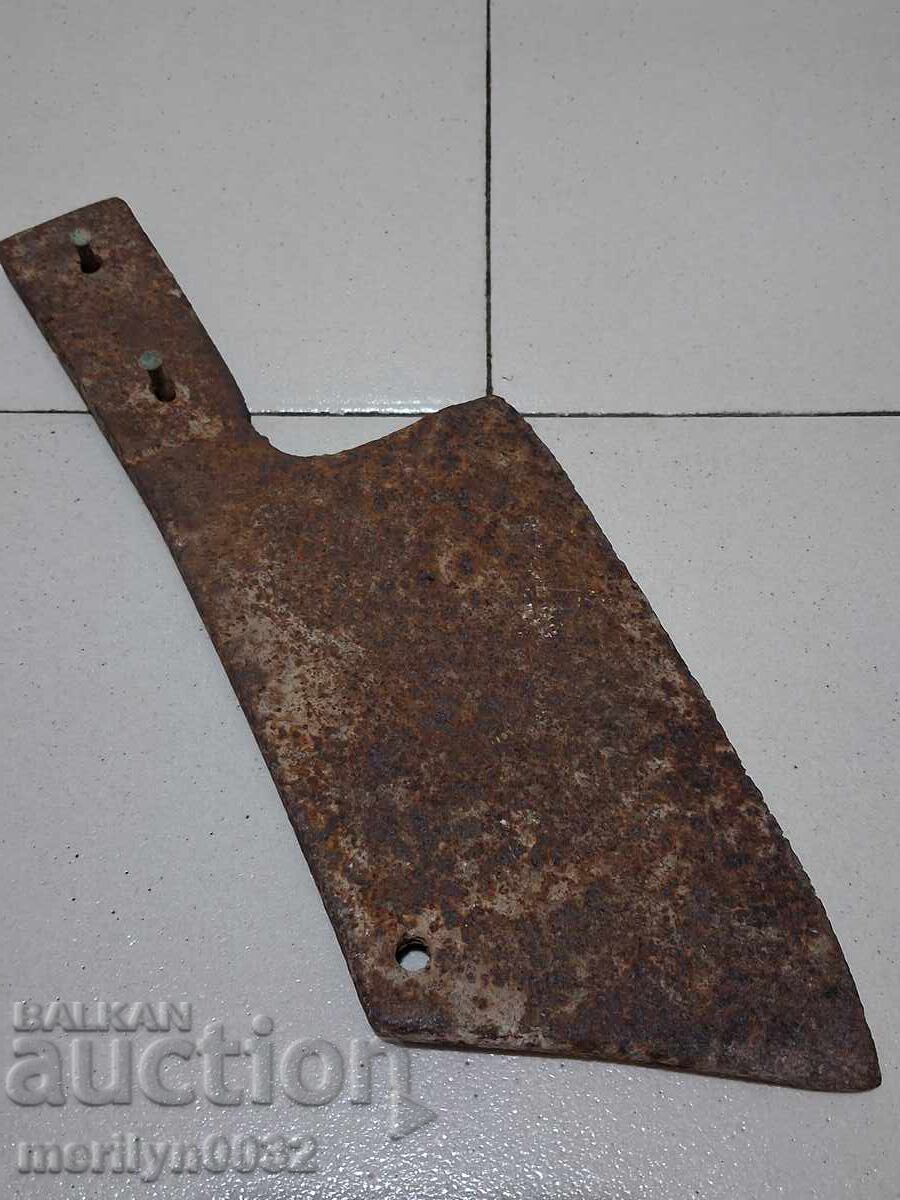 Аукцион Сатър, топор, нож, ковано желязо