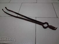 Παλιό ντιλάφι, λαβίδα, σφυρήλατο σίδερο για φούρνο